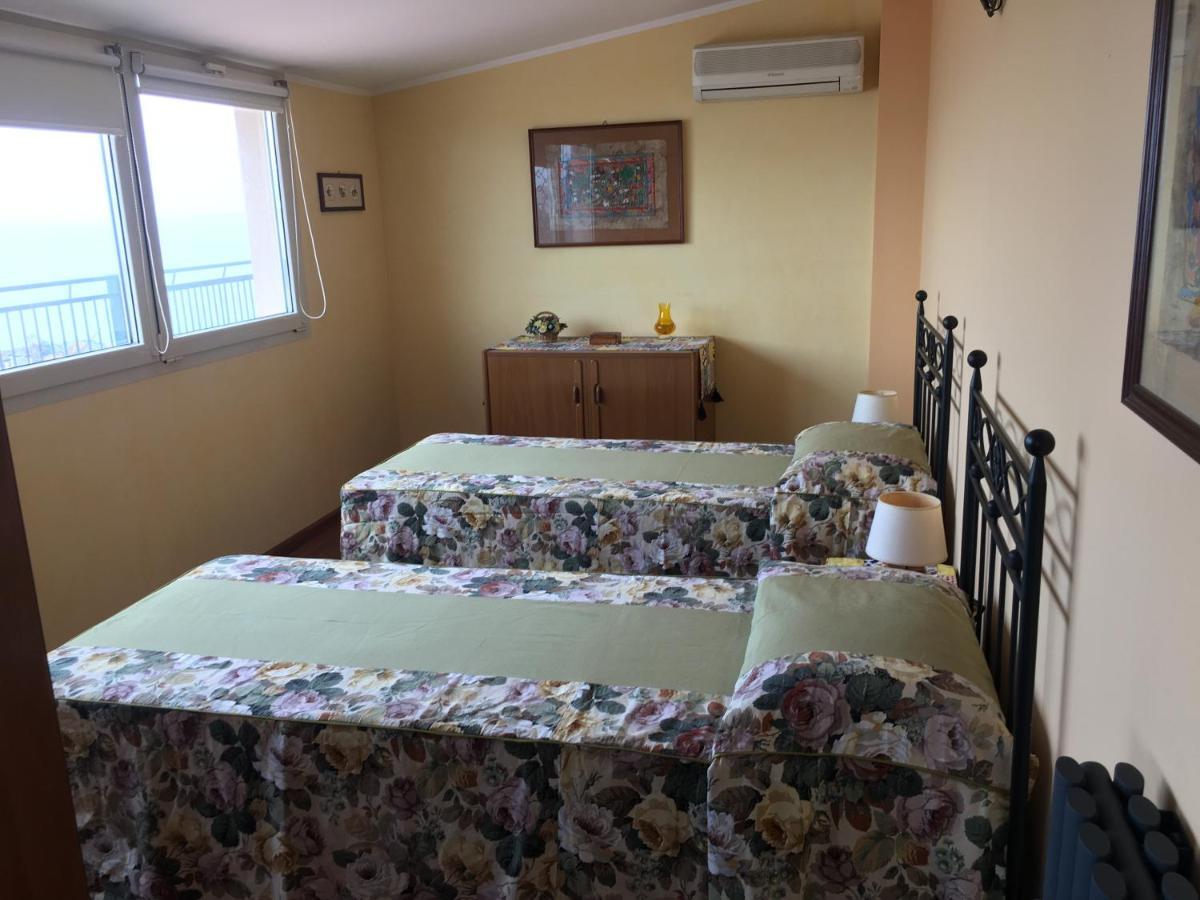 קטאניה Europa Guest House מראה חיצוני תמונה